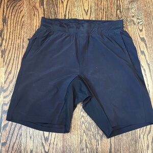 Lululemon men’s shorts size L